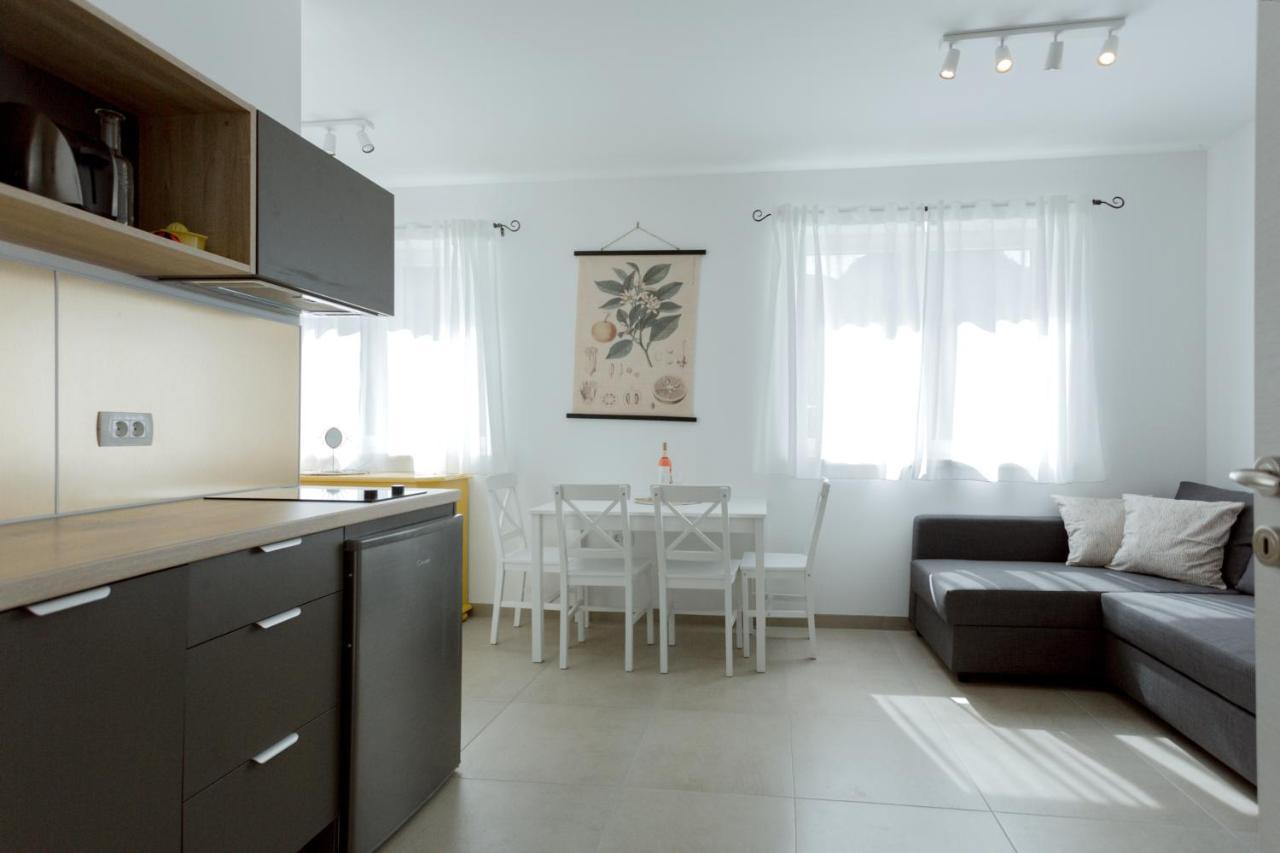 Apartments Ivica Omiš Eksteriør billede